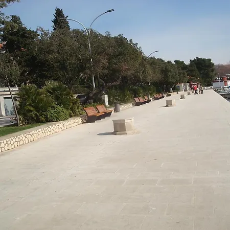 Nena Krk Town