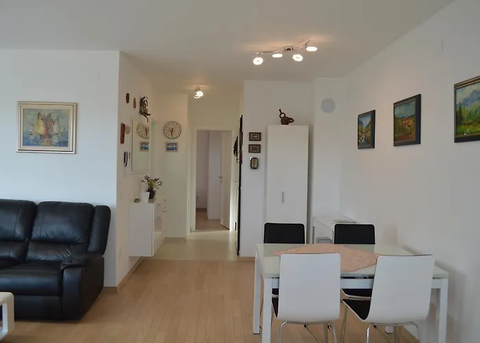 아파트 Nena 크르크